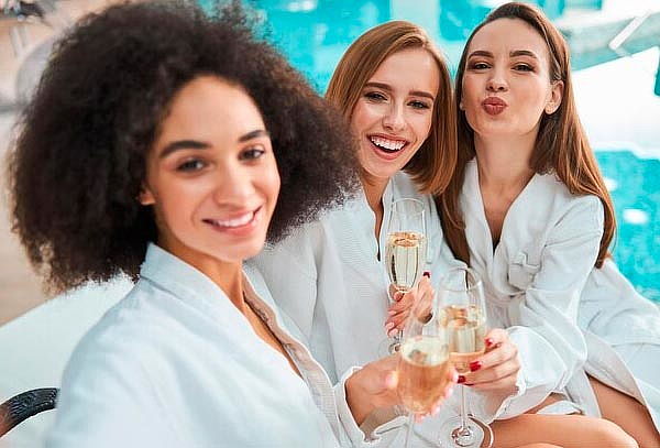 Vive la mejor experiencia con tus mejores amigas