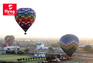 Vuelo en Globo por Teotihuacan: Lona Especial + Brindis