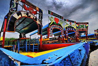 Paseo en Trajinera para 12 personas ¡Xochimilco Mágico!