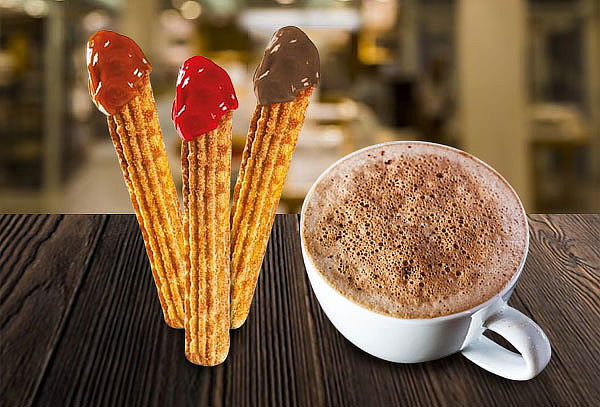 Churro Relleno + Bebida de Chocolate en Plaza Copilco