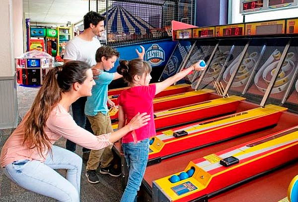 60 minutos de juego ilimitado en Chuck E.Cheese´s®