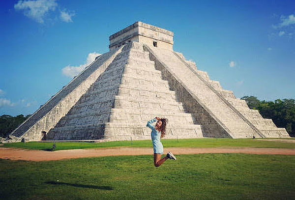 Tour Chichen Itzá + Buffet + Cenote +  Visita a Valladolid