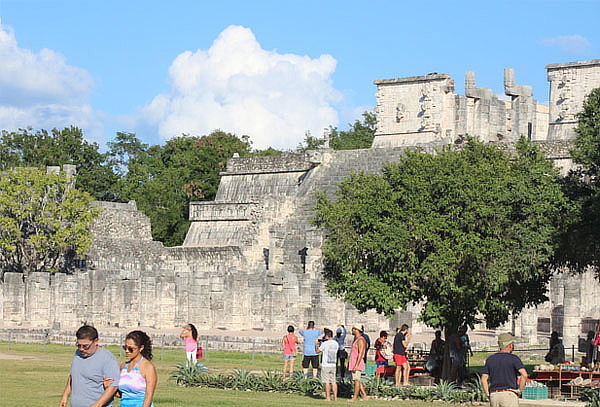 Tour Chichen Itzá + Buffet + Cenote +  Visita a Valladolid