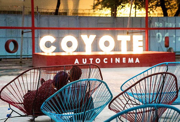 Autocinema Coyote ¡Vive la Experiencia del Cine Retro! 2 suc