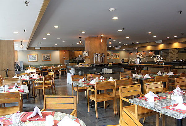 Restaurante Plaza Reforma: Brunch Buffet + Bebidas