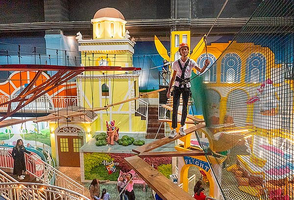 ¡Hasbro City! Paquete Familiar: 3 o 4 Personas