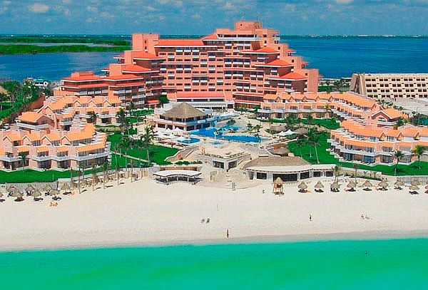 5D/4N en Caracol Vacation Club Cancún p/2 ¡Todo Incluido!