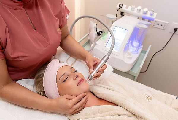 Hidratación Facial Profunda