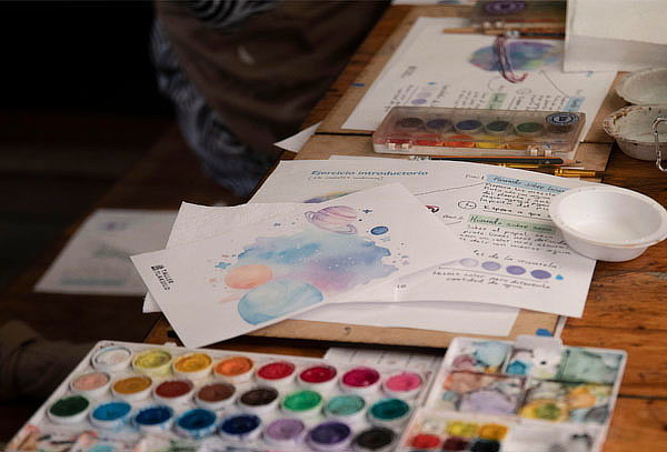 Explora tu lado Artístico con Clase de Pintura con Acuarela