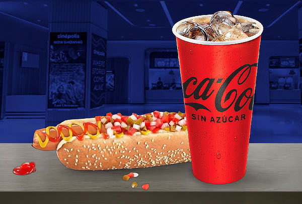 Cinépolis: Combo Mediano Hot Dog + Refresco Mediano