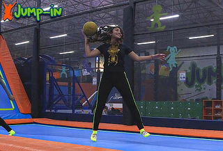 Diviértete en Jump-In ¡8 Sucursales! + Calcetines