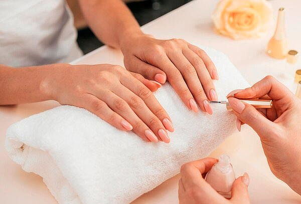 Manicure spa + Restaurador de uñas