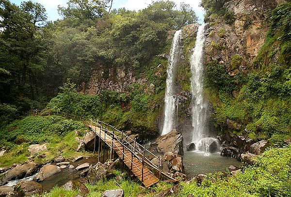 Cascadas Paraíso + PAHUATLAN ¡Fecha a elegir!