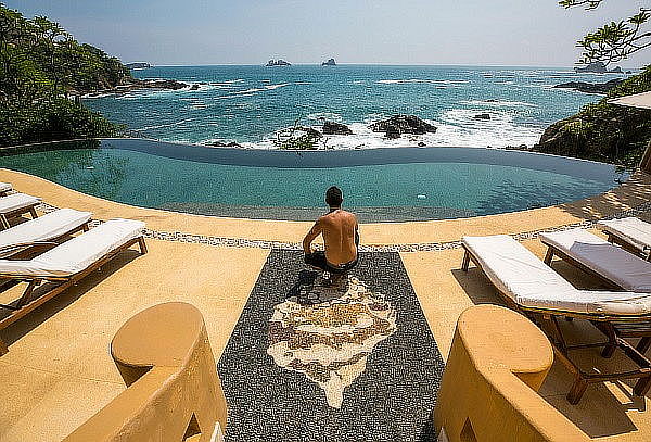 Ixtapa 3D/2N Hotel + Todo incluido + 2 Menores gratis 