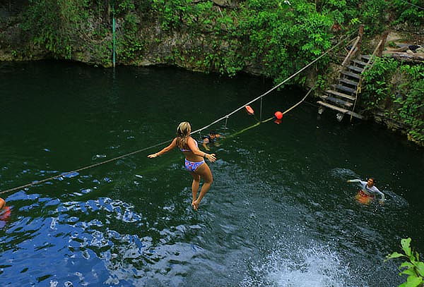 Extreme Canopy ¡Tour de Tirolesas! en Selvatica Rivera Maya 