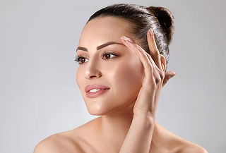 Lifting Facial + Masaje Relajante y Más