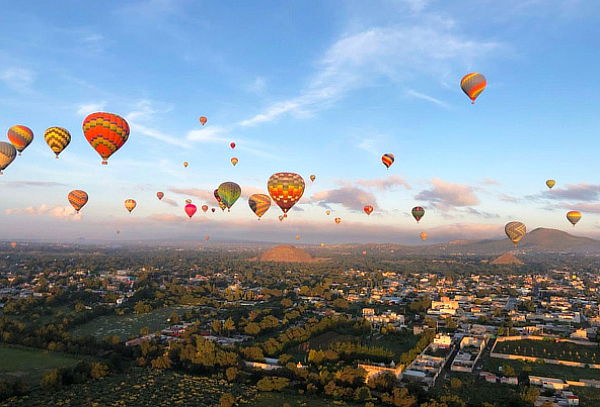 Para 2: 2D/1N en Teotihuacán + Vuelo en globo y más
