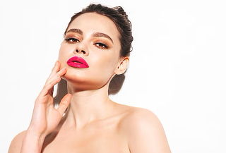 Micropigmentacion de Labios + Kid de Cuidados 