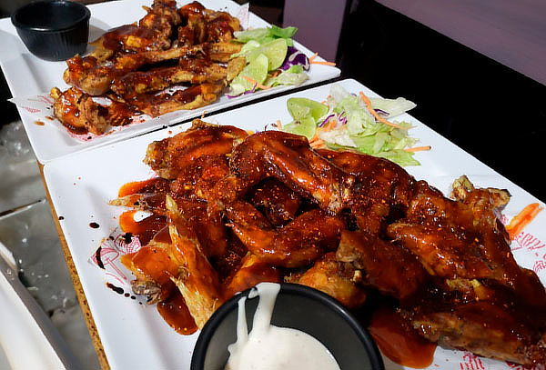 TODO lo que puedas comer de Alitas + Bebida