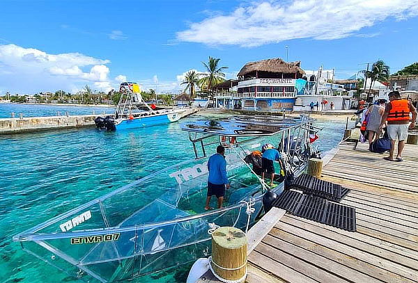 ¡Disfruta! Cozumel: Tour en Lancha Transparente y Más