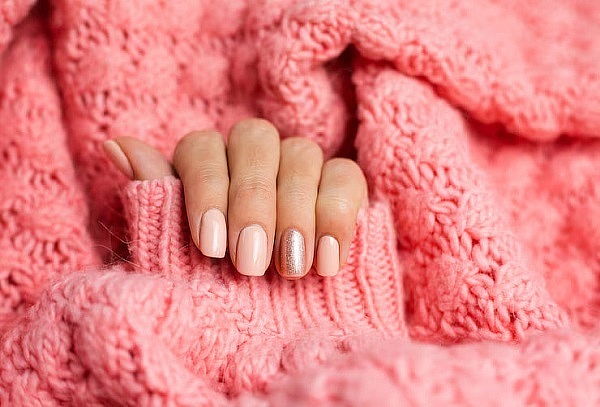 Micropigmentación de labios + Gelish gratis