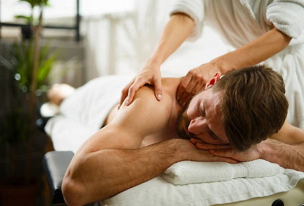 Para papá: Day spa de masaje, facial y masaje capilar 