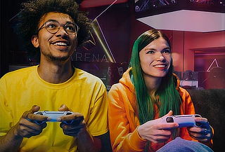 ¡3 horas para jugar como PRO! en 15 Suc,  ¡Arena Movistar!