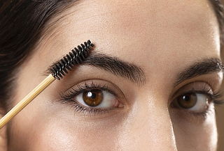 Diseño + Perfilado + Planchado + Henna de Cejas