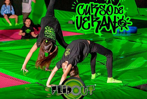 A Saltar en Flip Out ¡7 Sucursales! Incluye Calcetines