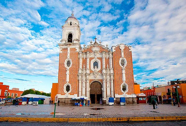 Ofrendas en Valquirico y Puebla
