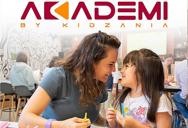 Acceso para Adulto + Niño en ACADEMI by KidZania