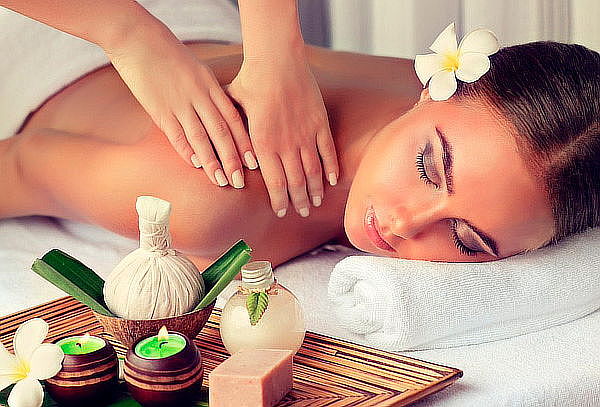 Masaje Relajante en cuerpo completo ¡Bela Zen Spa Napoles!