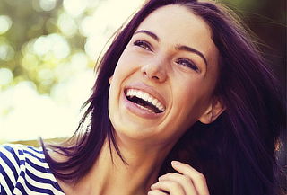 Blanqueamiento Dental con Láser + Limpieza 