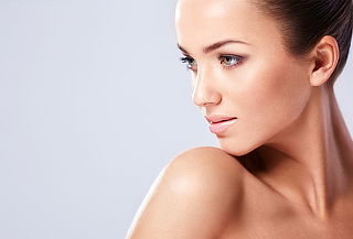 Rejuvenecimiento con HIFU en ojeras, cara y cuello 