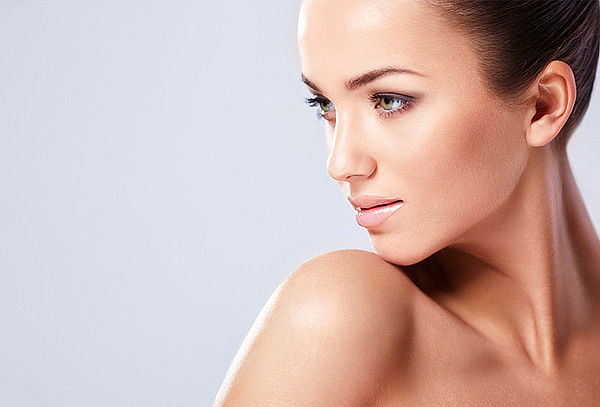 Rejuvenecimiento con HIFU en ojeras, cara y cuello 