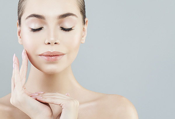 Limpieza facial antiacne + Peeling ultrasónico y más ¡2 suc!