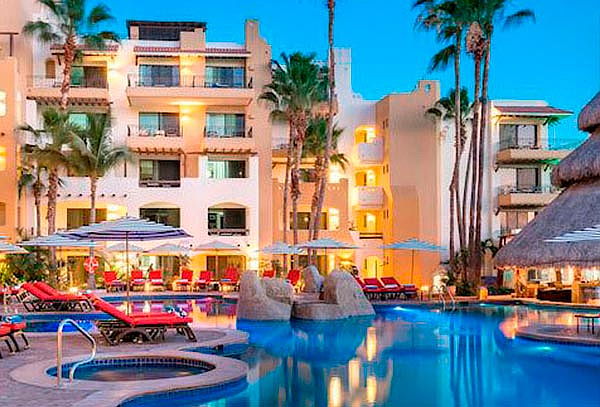 Todo Incluido: 4 o 5 N en Marina Fiesta Resort Los Cabos