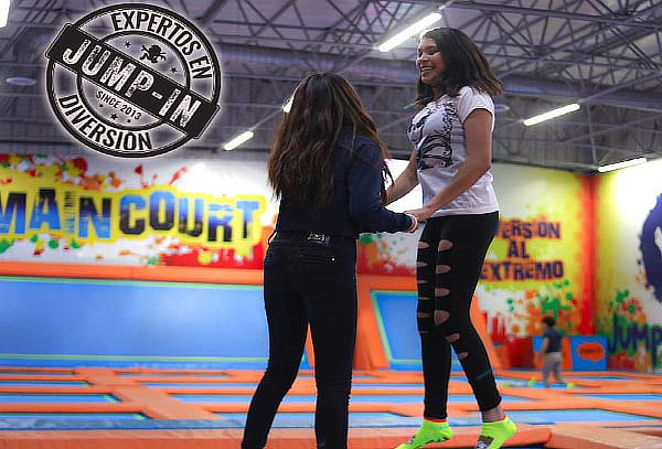 2x1 Diviértete en Jump-In ¡8 Sucursales! + Calcetines