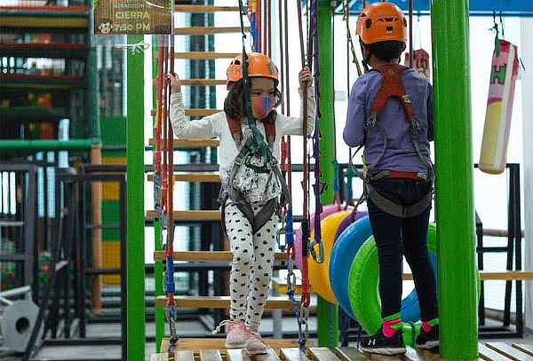 2x1 Diviértete en Jump-In ¡8 Sucursales! + Calcetines