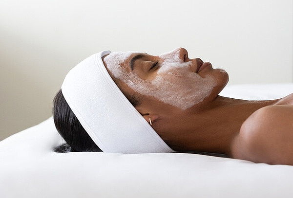 Limpieza Facial + Exfoliacion + Yoga Facial + Mascarilla