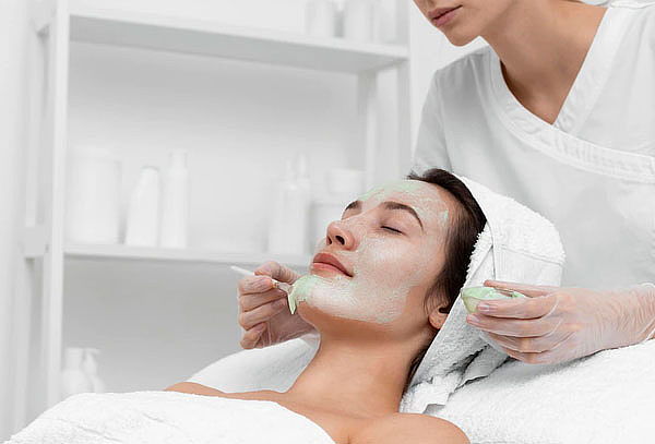 Dermopeeling + 4 Hilos PDO en ojos Consultorios ABC