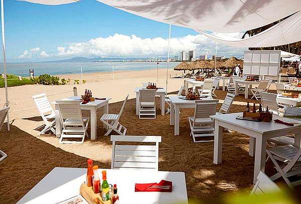 Hospedaje 5D/4N en Sheraton Buganvilias Puerto Vallarta.