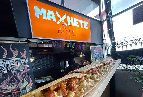 2 Machetes de Arrachera, Sirloin o Picaña + 2 Aguas Frescas