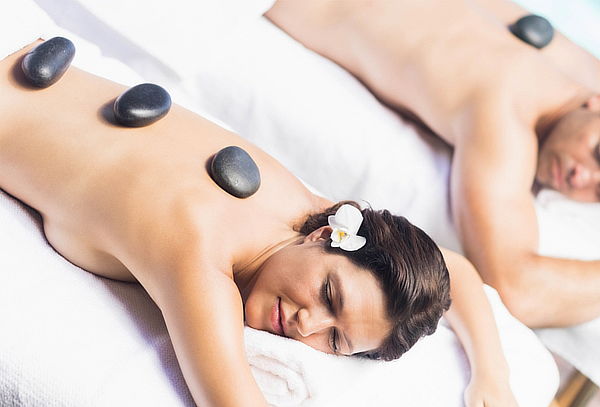 Masaje Relajante + Piedras Calientes c/opción a Reflexologia