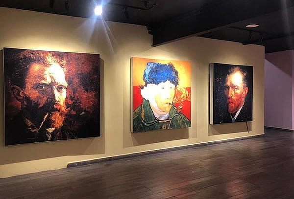 Acceso a Van Gogh Dreams en Centro Historico