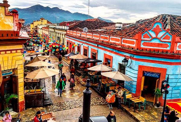 Chiapas 4D/3N con Vuelo: Tuxtla, Cañón del Sumidero y más