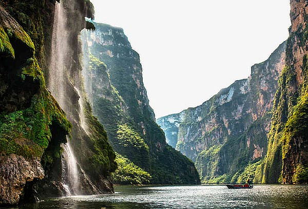 Chiapas 4D/3N con Vuelo: Tuxtla, Cañón del Sumidero y más