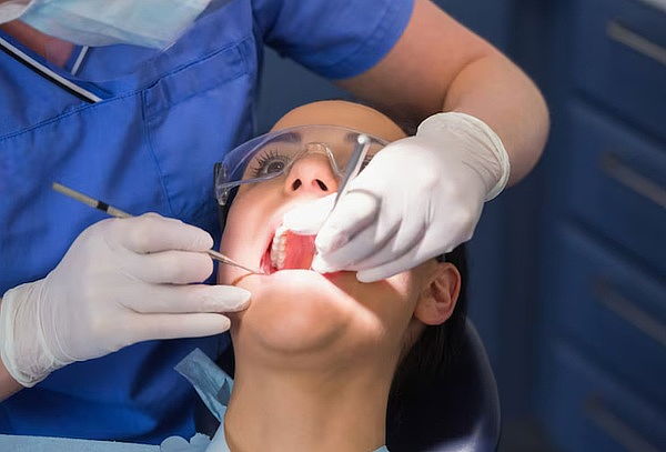 Extracción de 1 o 4 Muelas del Juicio + Diagnóstico 