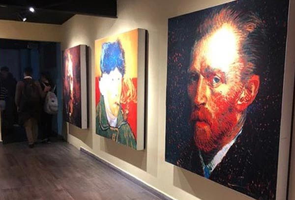 Acceso a Van Gogh Dreams en Centro Historico