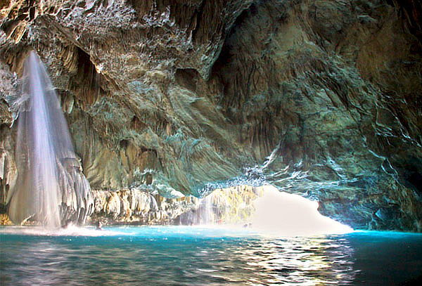 Semana Santa: 2x1¡Grutas TOLANTONGO 2D/1N, transporte & más